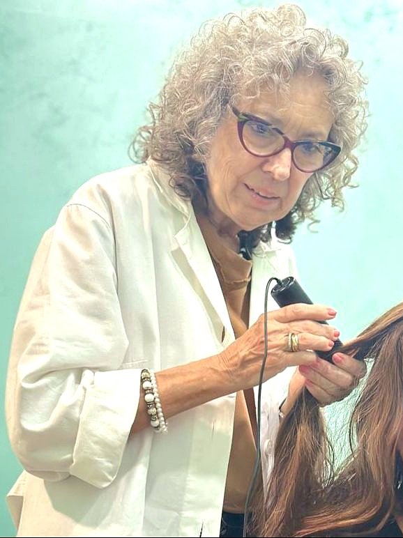 Ticologia, cute e capelli, formazione per parrucchieri, salute dei capelli, analisi del capello,