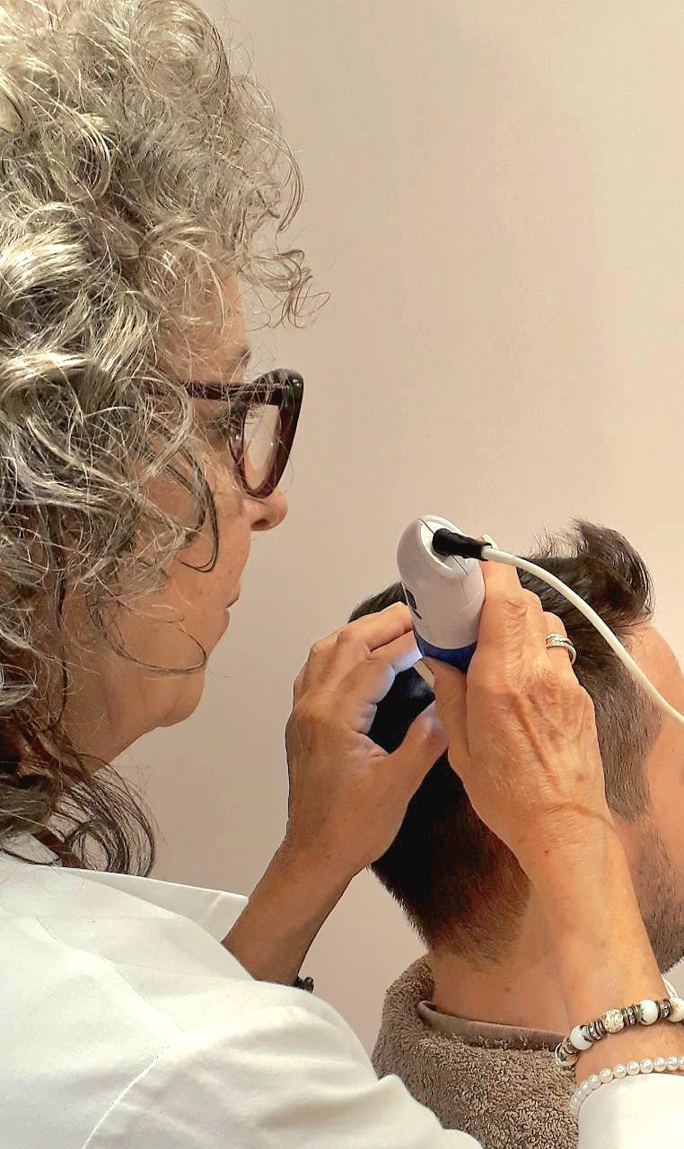 Tricologia, cute e capelli, formazione per parrucchieri, salute dei capelli, analisi del capello,